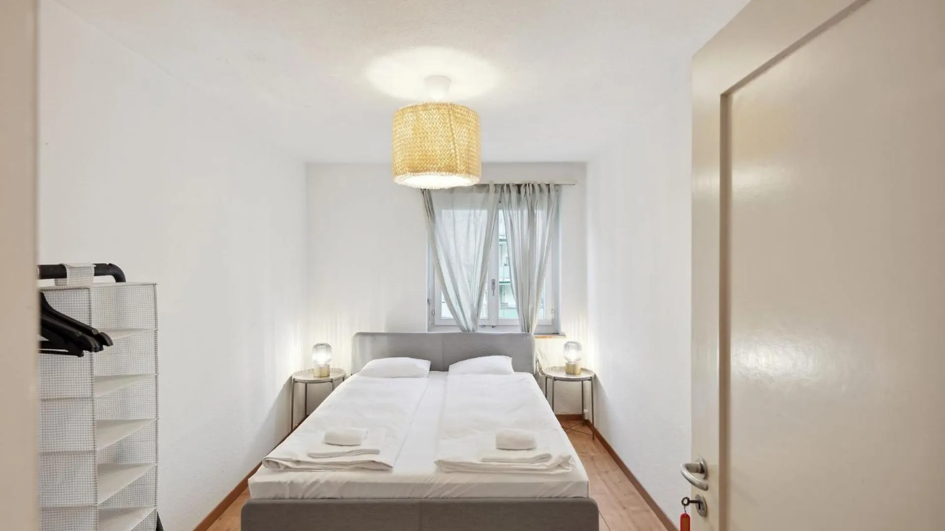 Affordable Comfort In Zurich Διαμέρισμα