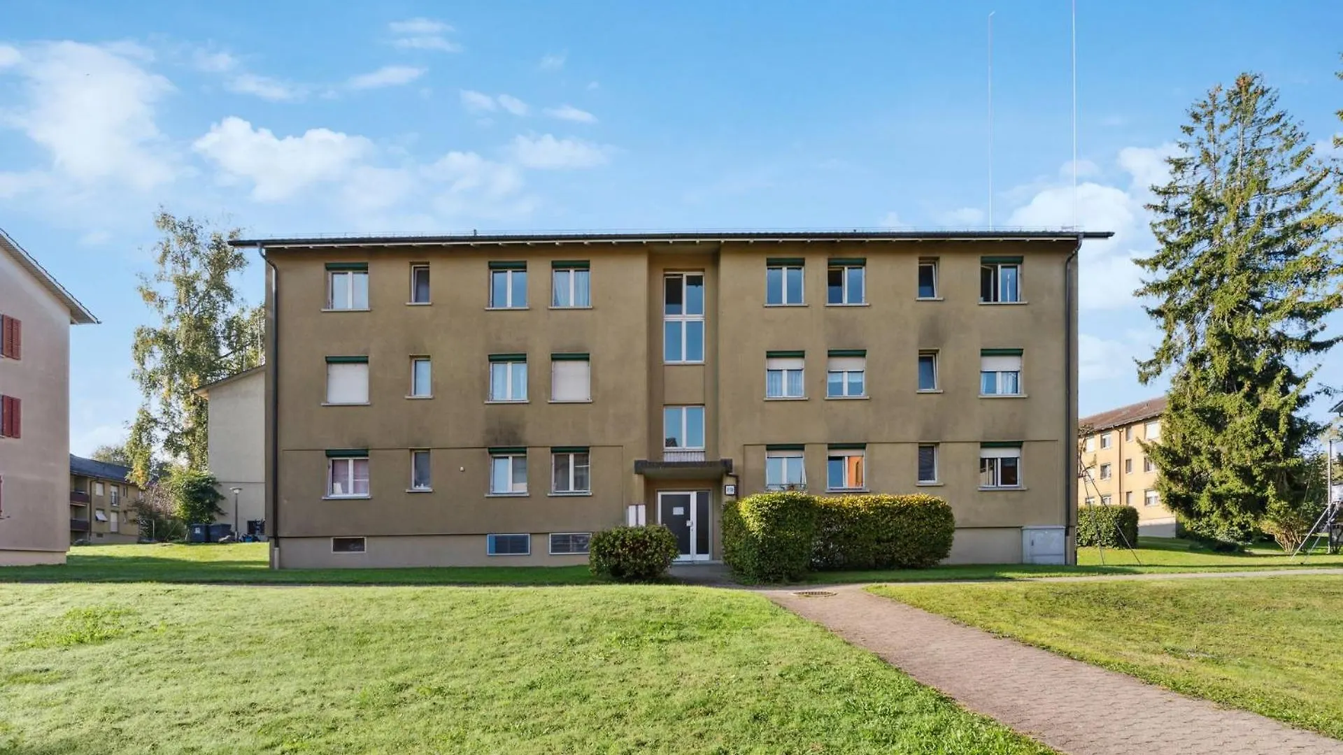 Affordable Comfort In Zurich Διαμέρισμα