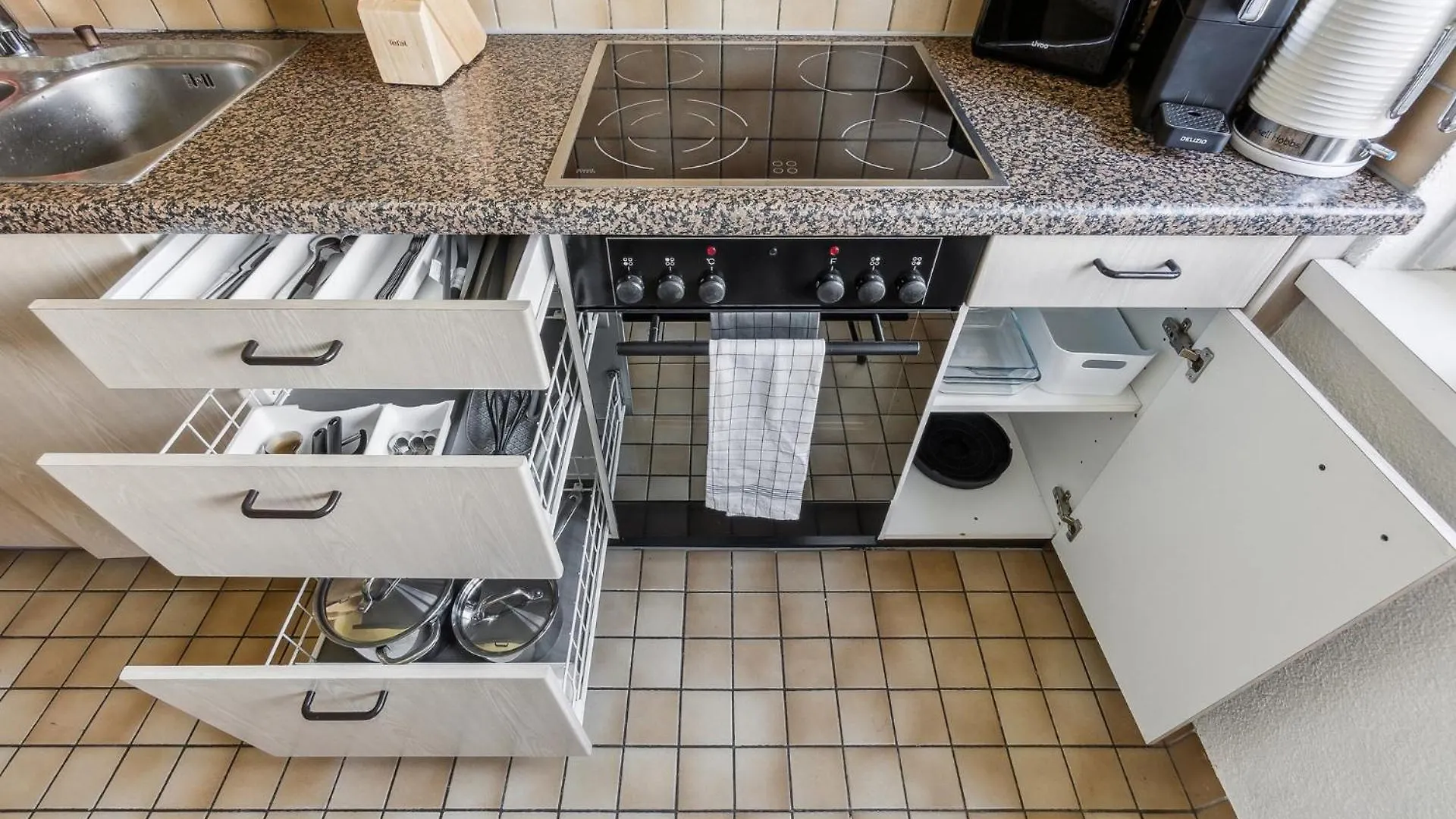 Affordable Comfort In Zurich Διαμέρισμα 0*,